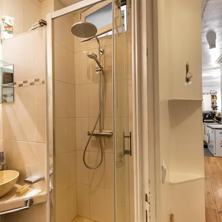 Guestready - Maison Confortable Dans Le 11e Arrond